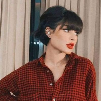 𓆪↵:ويبــــــقىٰ الامــل بـالله شمــسٌ لا تغــــيب 🤍