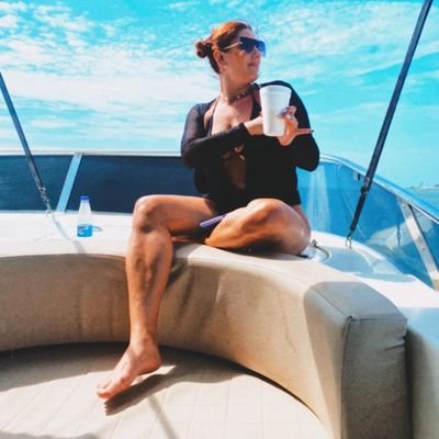 VanePajonV's profile picture. 