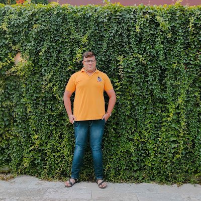 rcclasses8's profile picture. 