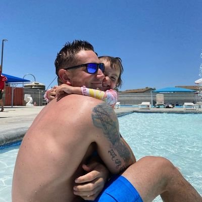 ThoH46's profile picture. MAGA 🇺🇸