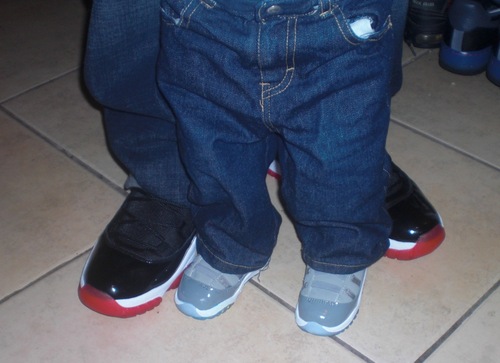 GRINCHO484's profile picture. DAD,
SNEAKERHEAD,
HUSTLER,
MUSICIAN,
BOTTLE CONSULTANT.I DOES THIS.ITS ME BITCHES
http://t.co/s7PHujtp2t
http://t.co/zmxsKdKcNs