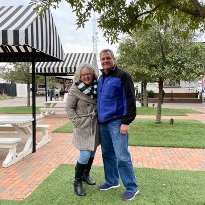 MichelleHitch19's profile picture. Jesus follower, momma of 3, wife to the best hubby, conservative