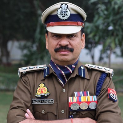 D.I.G PAC Kanpur/Varanasi 👮‍♂️🚔 D.I.G Magh Mela Prayagraj 21,22,23,2024 President Medal for Gallantry🎖& President Medal for Meritorious Services Awardee🏅