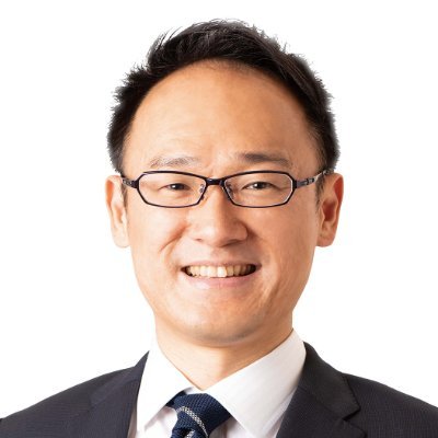 【高松市議会議員 中西 俊介】

 あなたは次の世代にどんな未来を残したいと思いますか？

未来をつくるのは今を生きる私たち。

あなたとともに子どもたちの未来をつくっていきたいと思います。