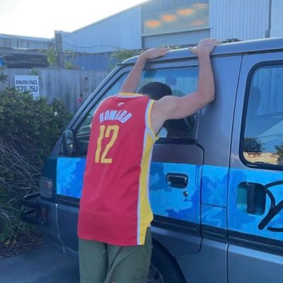 clearlybased's profile picture. 