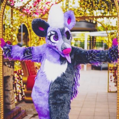 Just a silly silly ✨ Owner of Pawstabilities ✨ She/her ✨25 ✨Fursuit maker and ink artist ✨ commissions TBD ✨