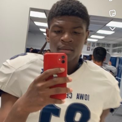 (STUDENT ATHLETE) WR/DB at Iowa Central Community College