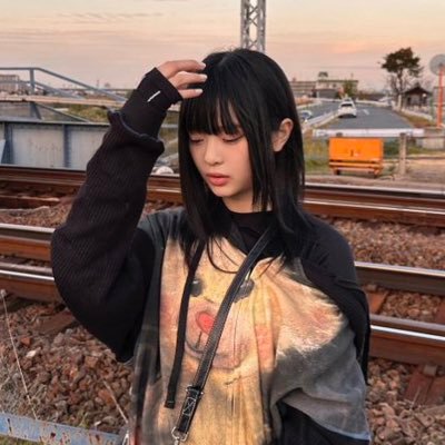 스테이티니 — hongcat ⁺◟✿ #MATZ • hyunjin minho ·˚* ⠀⠀⠀ ⠀ newjeans ⟢ ( hanni hyein )