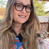 Amy Casey (@rnrmedium) 's Twitter Profile