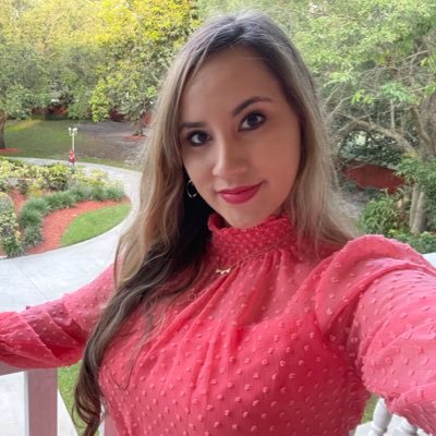 PR/Marketing👩🏻💻Latina💫. I ❤️PR, tech & the music industry.