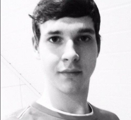 tweetyliker's profile picture. 