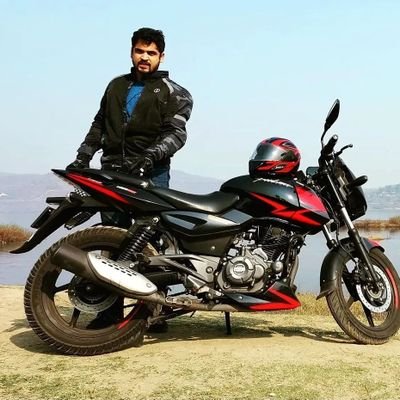 KartikDeopujari's profile picture. 