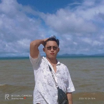 Ferrer1Lee's profile picture. fb page: Marky Tv

fb name: Mark Angelo Umangay  Ferrer