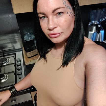 Laura23594365's profile picture. 