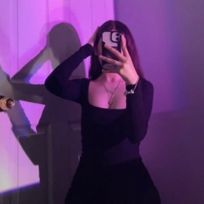 rima_nudeuse Profile Picture