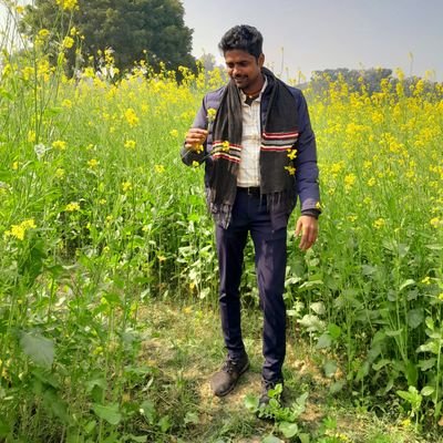 !! यूँ ना फ़ैसला करो मेरी हार-जीत का
!! मेरी कोशिशों से अभी वाक़िफ कहाँ हो तुम...!!!
🙏जय_श्री राधे कृष्ण🙏