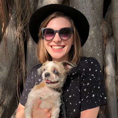 aly_laughlin's profile picture. 