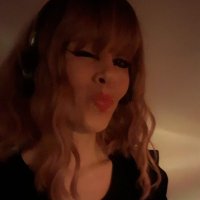 Valeska (@piapale) Twitter profile photo