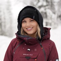 Jocelyn H (@joceythebossy) Twitter profile photo
