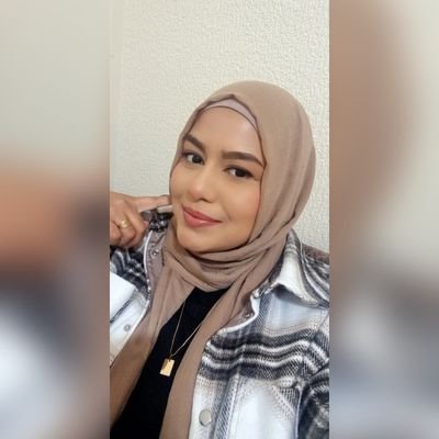 SehrishKhawaja2's profile picture. Wife❤~ Mum of two awesome girls💕~ Lead Practitioner at Ashbridge nursery at 
Maxy Farm~ Running the EY's Atelier with passion and pride! ♡