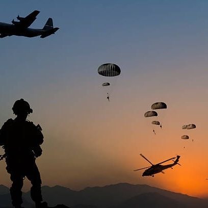 Pi87484022Edwin's profile picture. Militar, siempre listo, revolucionario, de frente para las batallas