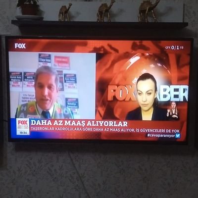 Tüm kamu der genel başkanı mücadele etmeyi insanlara yardım etmeyi  kendi imkanlarıle ayakta durmayı tuttuğunu Koparan kimseye haksızlık etmem edenler kavga edr