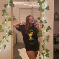 katie kenney (@krunchwrap) Twitter profile photo