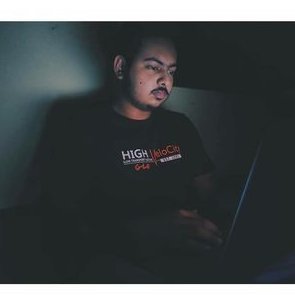 MdManwarHossa19's profile picture. Student