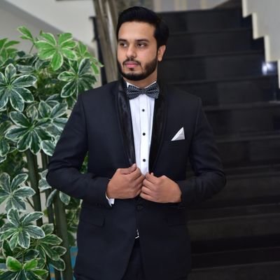 Yaserifi's profile picture. Educated, Priority to Deen Over Duniya Not Balancing