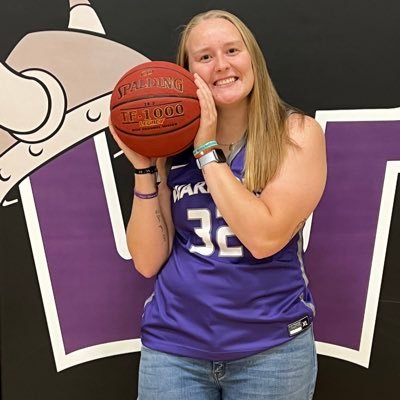 •JUCO Product‼️ •Waldorf Women’s Basketball •Snapchat-rehse25
