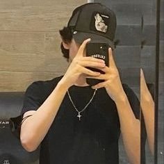 GIOVANN35495801's profile picture. 