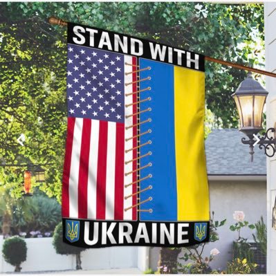 Helpful info and news for Ukrainian refugees living in the US