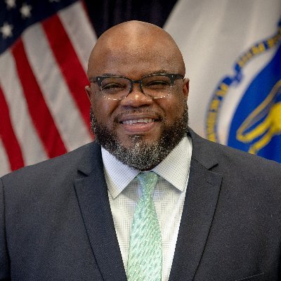 Official Twitter account of Massachusetts Secretary of Education Patrick Tutwiler and his staff.