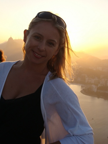 lauralegerton's profile picture. Freelance writer, curator and doer in the field of the visual arts. Dubai and London.