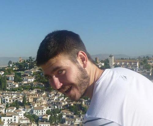 13_pedrol's profile picture. No puedes diseñar tu vida como un edificio,basta q la vivas y ella misma se ira diseñando...