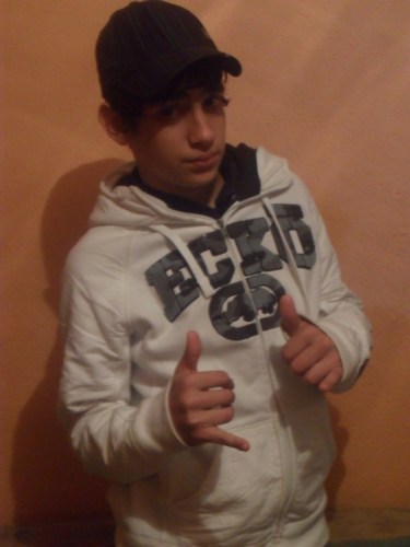 MayroneY's profile picture. 