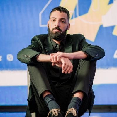 Head Coach @teamisurus
Acá bancamos a s1mple, Hamilton y a Invictus Gaming.
https://t.co/zbVjBMOIf8