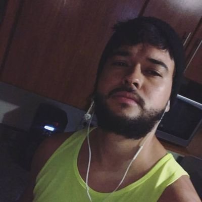 Soy un idiota, nada mas.