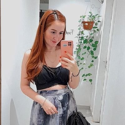 -El aleteo de una mariposa se puede sentir al otro lado del mundo- 💫
Instagram: evelin_riveros