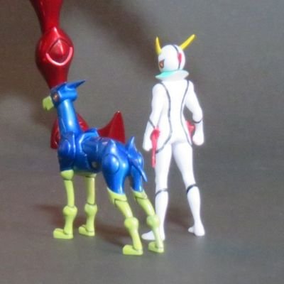 主にスケールモデル・キャラクターモデルをベースに幅広く製作している孤独の雑食モデラーです。
無言フォロー失礼します。m(_ _)m