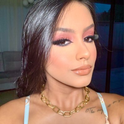 isabellyrochpt's profile picture. ..