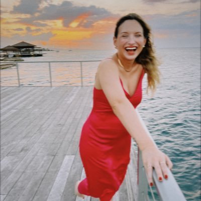 ChristianHaley's profile picture. 🎻