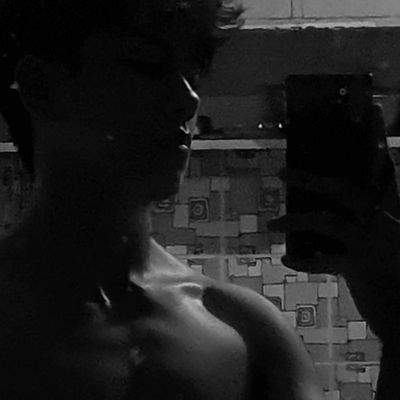 zhan202000's profile picture. Pharmacist nako 💊🥰