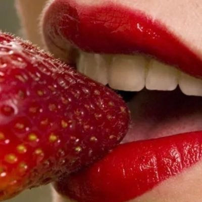 ولي فؤادا اذا طال العذاب به 💔هام اشتياقا إلى لقيا معذبه