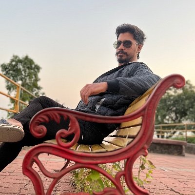 PratikS0101's profile picture. 