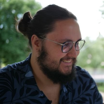 Saigara27's profile picture. Peu importe les sacrifices, garde le sourire.