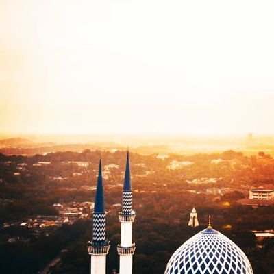 MuslimWrites1's profile picture. Admin: Brother (Arf###)
Muslim writes about Islam, Islamic knowledge and poetry.