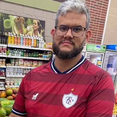 Brasileiro de nascença, esquerdista por convicção e Fortaleza Esporte Clube de todo o coração!