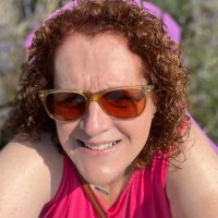 Kelly O'Hara (@mrsomanetuck) 's Twitter Profile