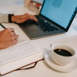 Business Relationship Officer .I.
Finance .I. Research & Summary .I. Crypto enthusiast
